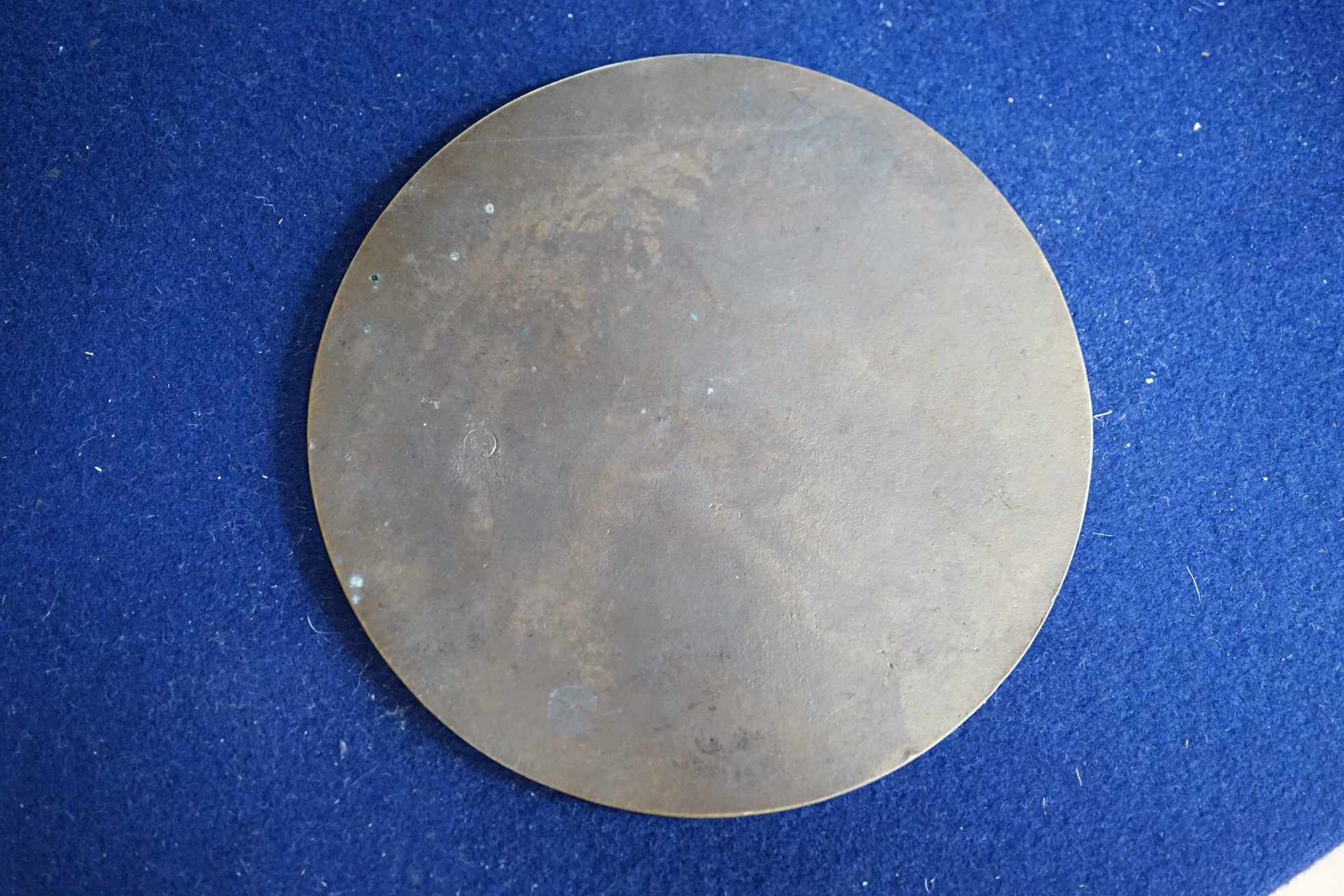 A 1st World War death plaque, for Alfred Drysdale Lewis, 12.5cm diameter. Condition - good